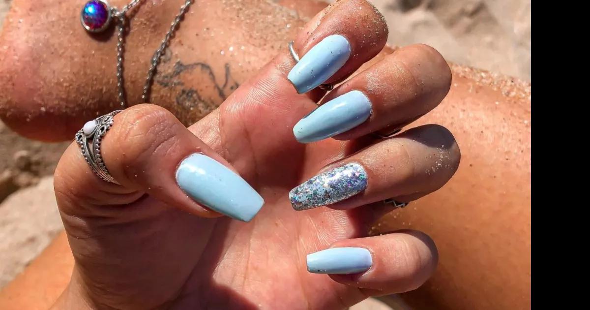 Unhas Azuis: Um Mar de Inspirações para as suas Mãos!