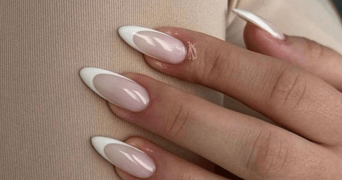 Unhas Francesinhas em Gel: O Clássico Reinventado para um Visual Sofisticado e Duradouro