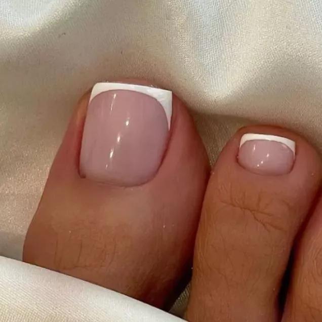 Unhas dos pés delicadas: um guia completo para pés impecáveis e cheirosos