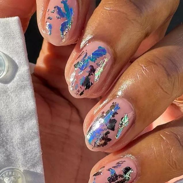 Unhas Encapsuladas: A Nova Tendência que Vai Deixar Suas Unhas Irresistíveis!