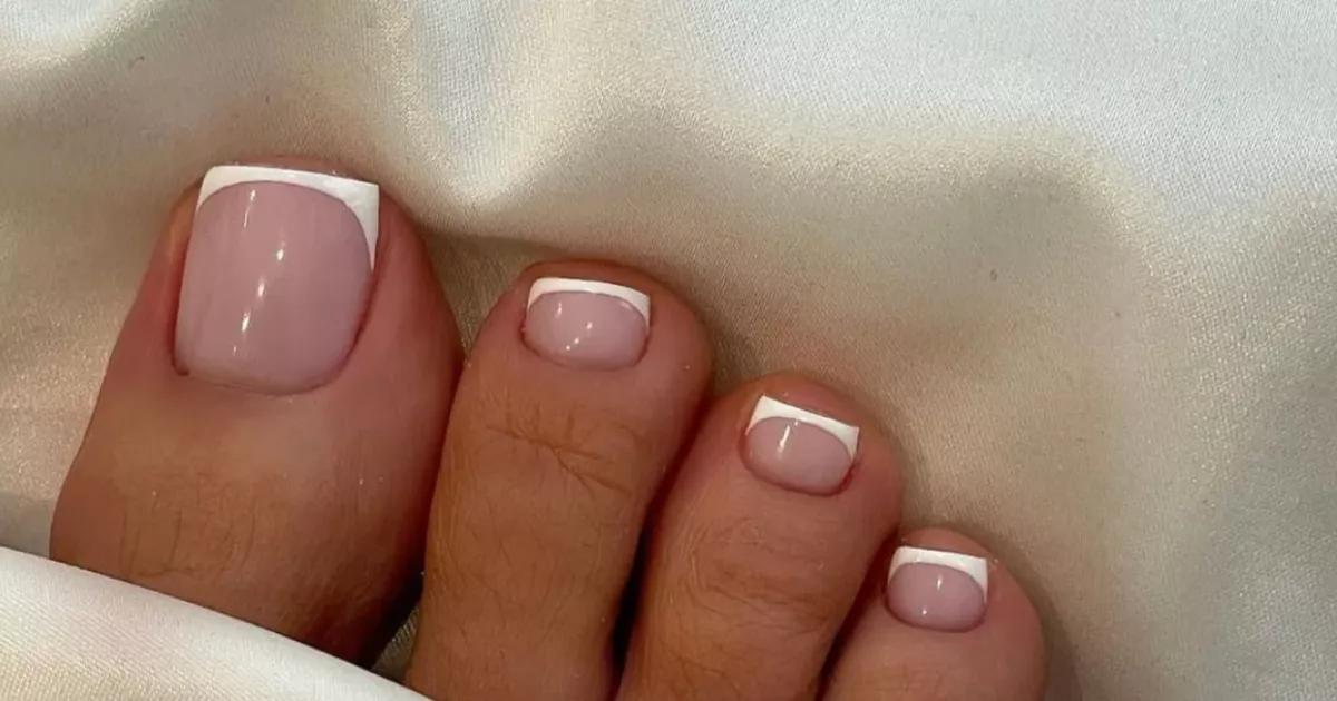 "Relaxamento e beleza nos pés" - Ótima opção para fotos de pedicure.