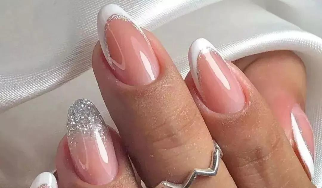 Descubra como as unhas de fibra de vidro podem revolucionar seu look! Duráveis, elegantes e perfeitas para quem busca estilo com praticidade.